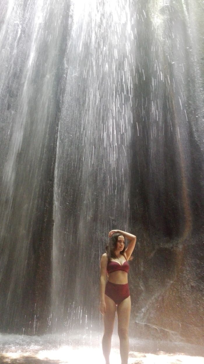 Wspaniały widok przy wodospadzie Tukad Cepung