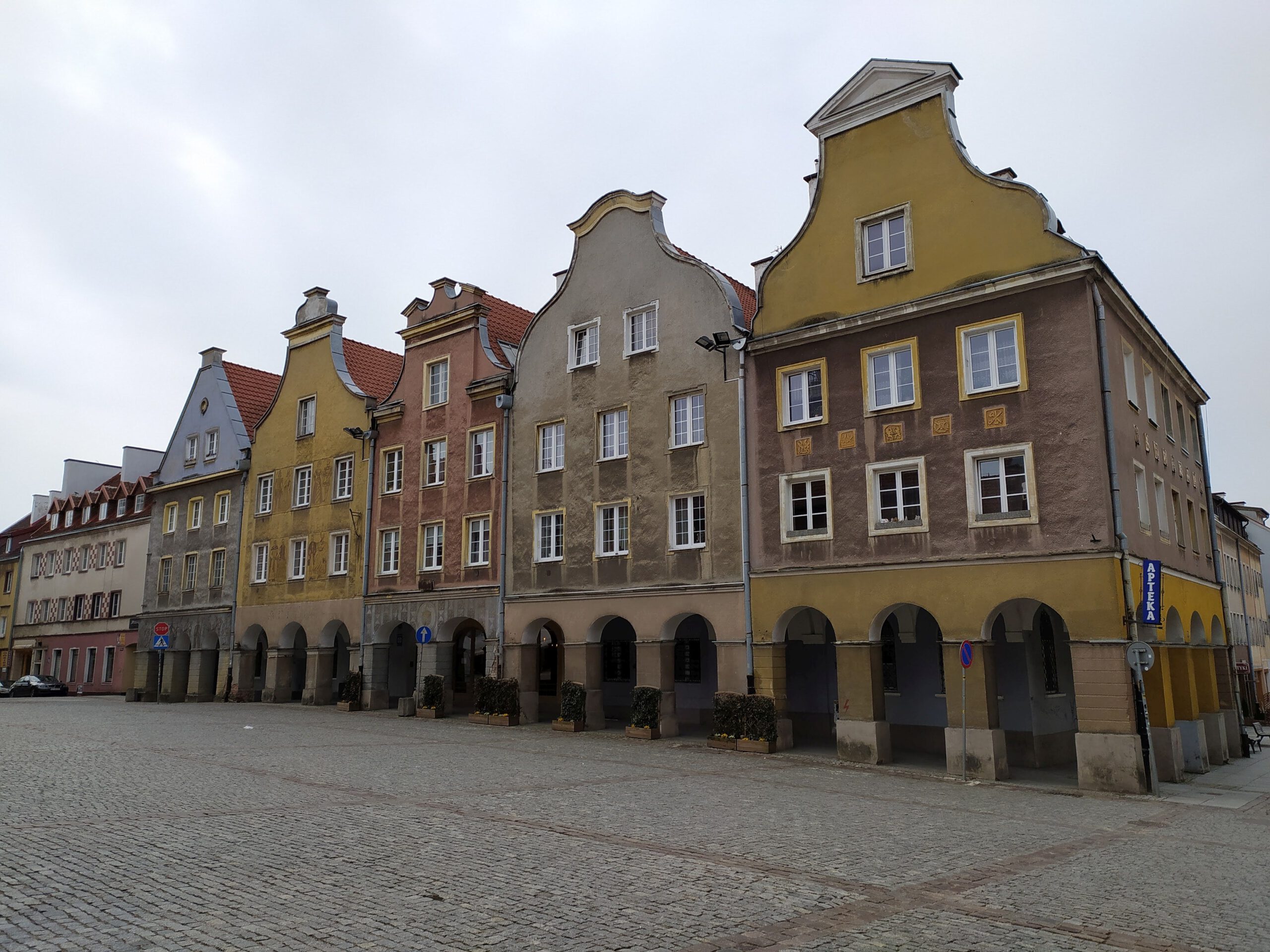 Kamienice przy Olsztyńskim Rynku