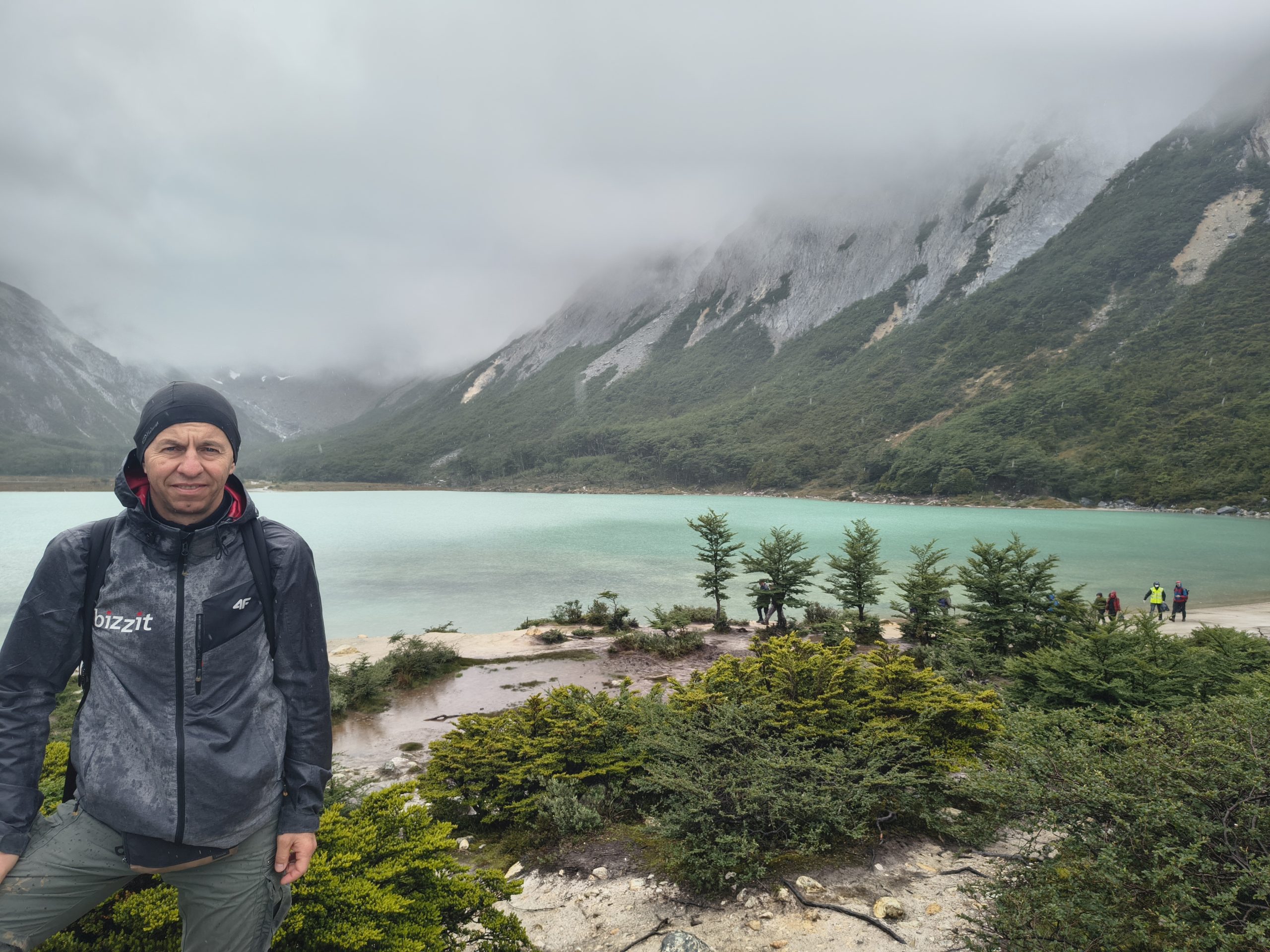 Laguna Esmeralda w deszczu
