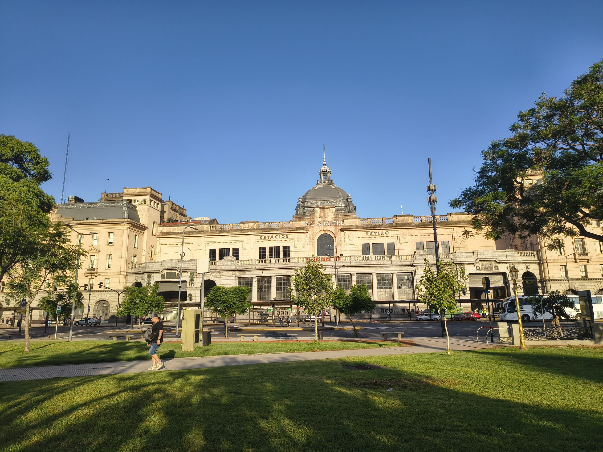 Dworzec kolejowy Retiro-Mitre